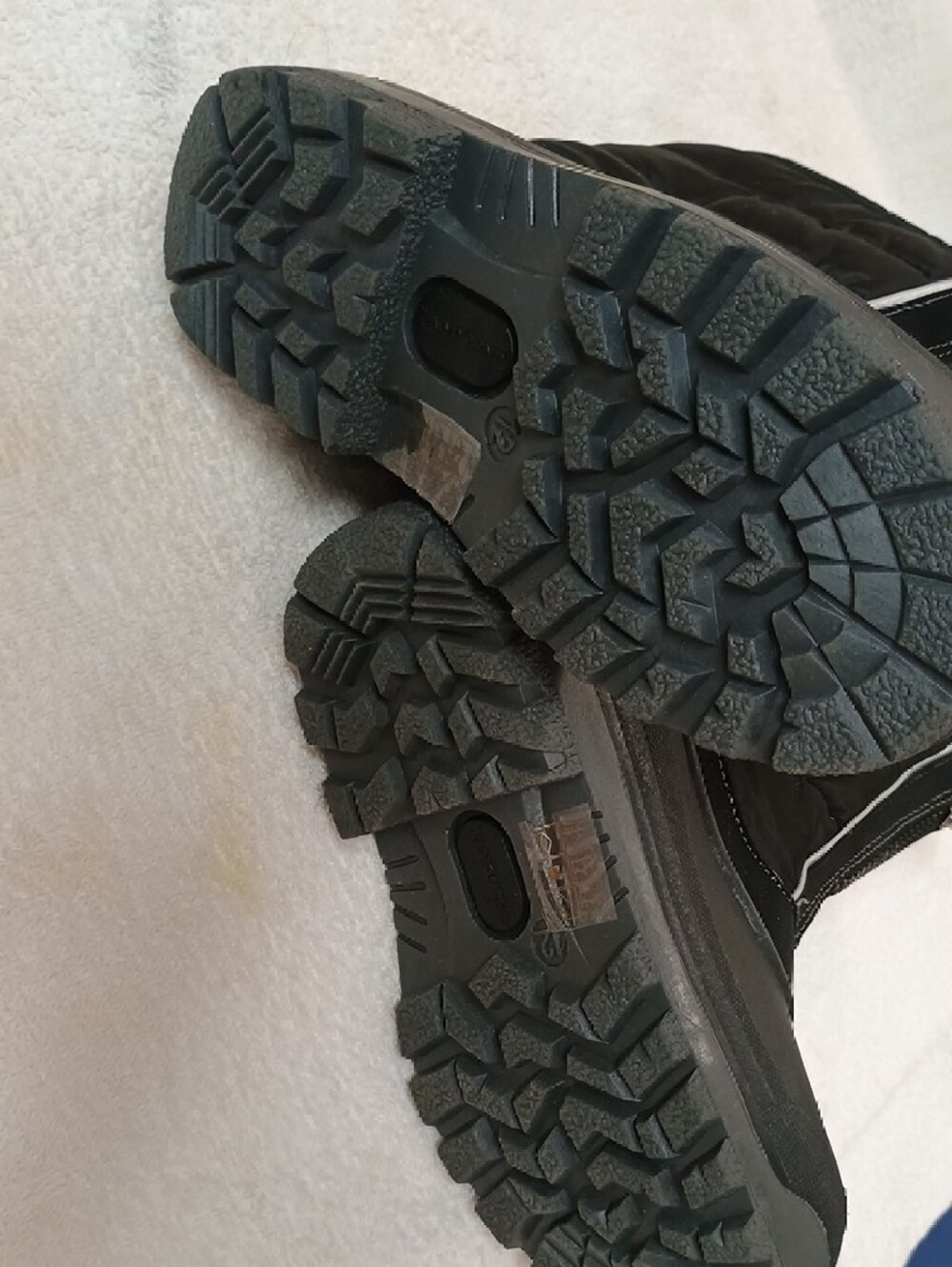 Lands' End Black Kids Front-Zip Winter Boots - Picture 5 of 16